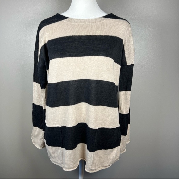 Eileen Fisher Black Beige Striped 100% Organic Linen Sweater Size Petite Medium - Picture 2 of 10